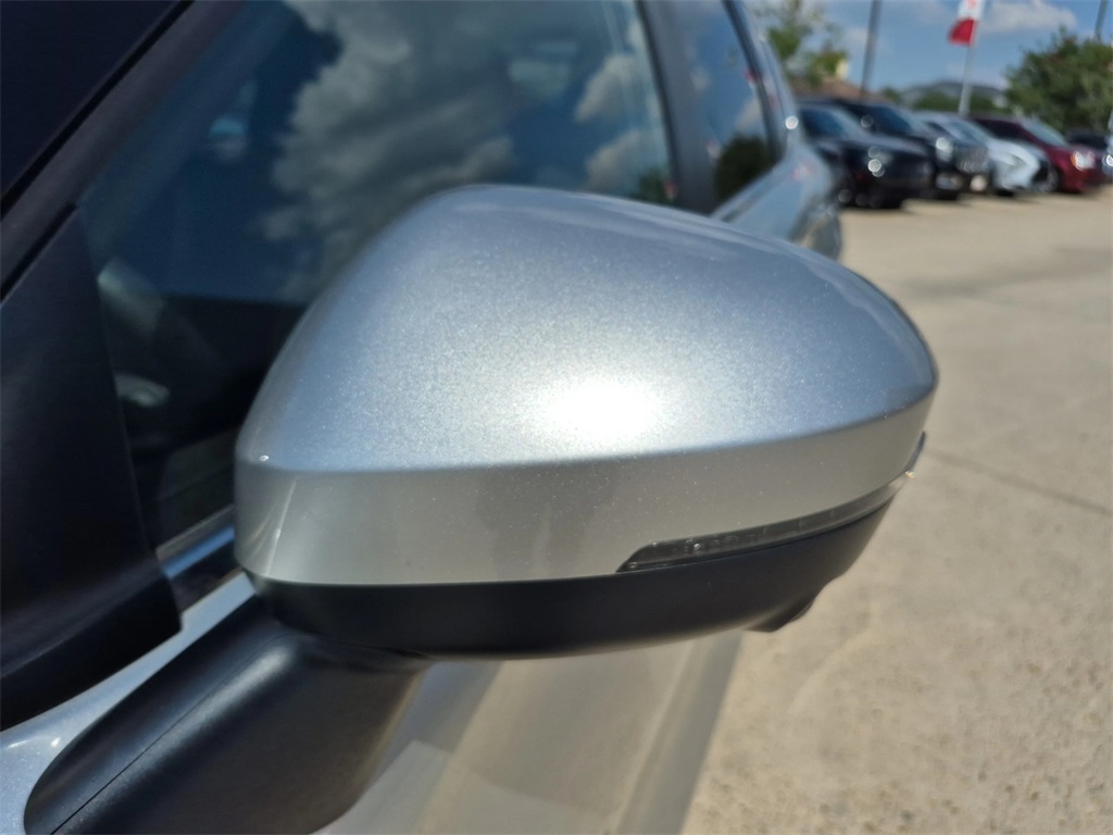 2023 Mitsubishi Outlander SE Silver at Bayshore Chrysler Jeep Dodge Ram