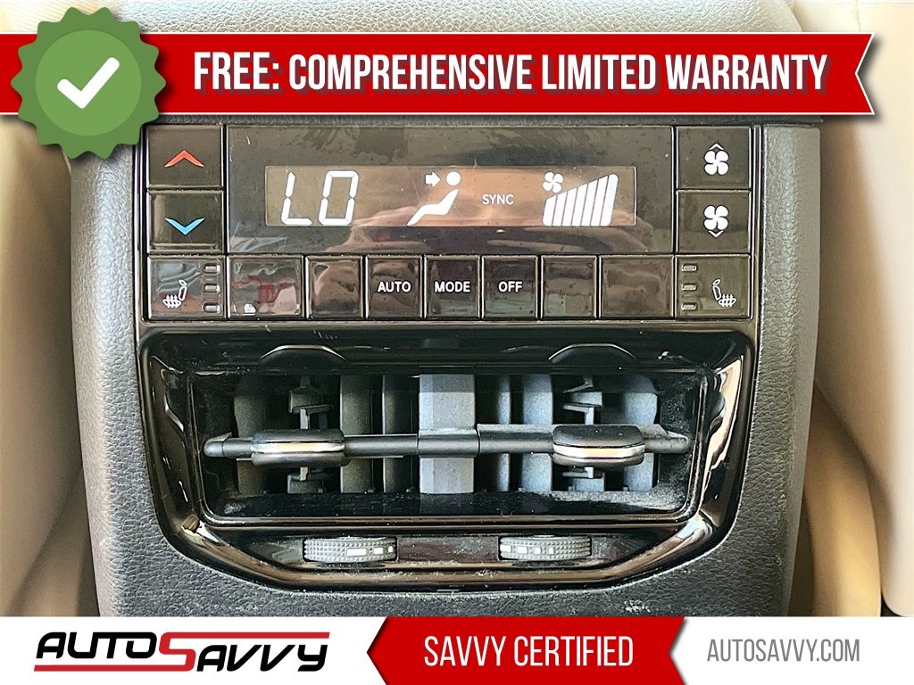 2022 Jeep Grand Cherokee L Limited White at River Oaks CDJR