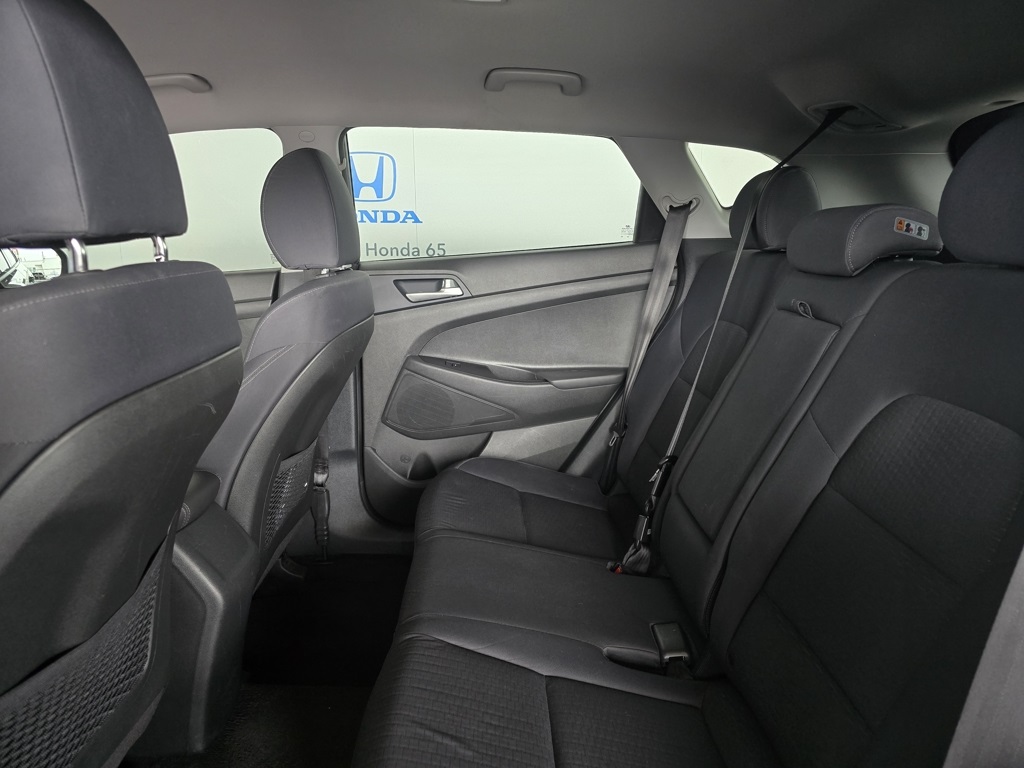 Thumbnail: 2021 Hyundai Tucson - 10