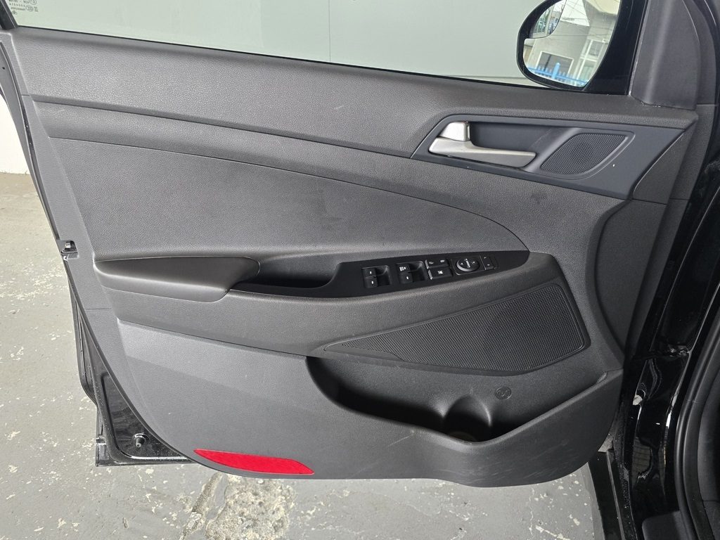 Thumbnail: 2021 Hyundai Tucson - 14