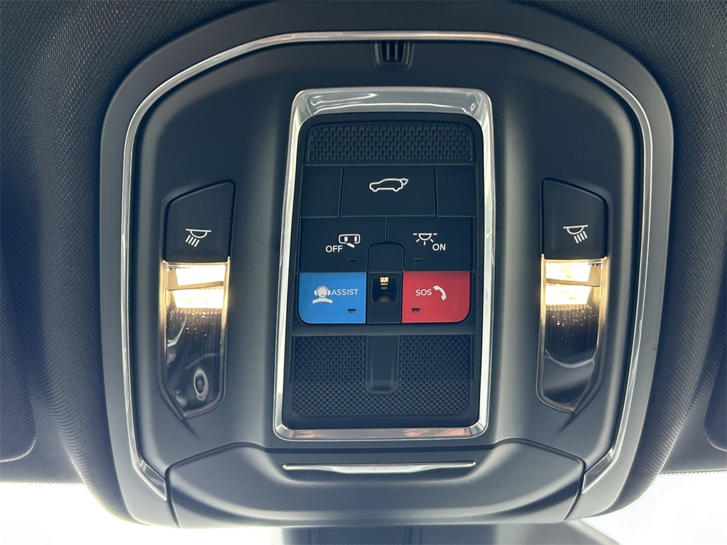 New Car 2025 Jeep Grand Cherokee  Altitude For Sale Under $40,000 In San Marcos, Texas