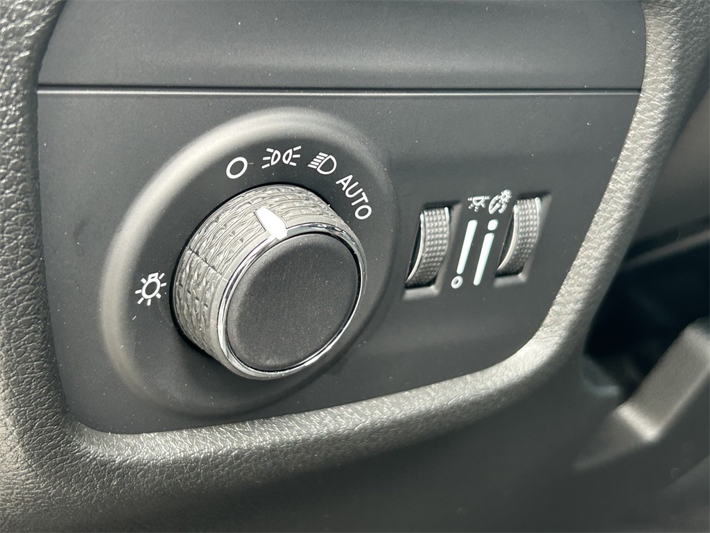 New Car 2025 Jeep Grand Cherokee  Altitude For Sale Under $40,000 In San Marcos, Texas