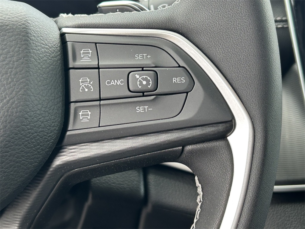 New Car 2025 Jeep Grand Cherokee  Altitude For Sale Under $40,000 In San Marcos, Texas