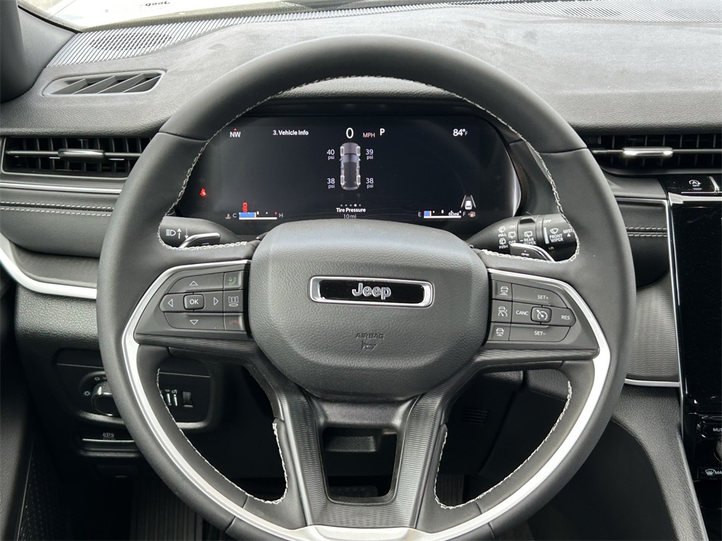 New Car 2025 Jeep Grand Cherokee  Altitude For Sale Under $40,000 In San Marcos, Texas