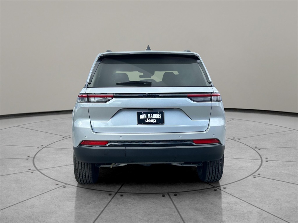 New Car 2025 Jeep Grand Cherokee  Altitude For Sale Under $40,000 In San Marcos, Texas