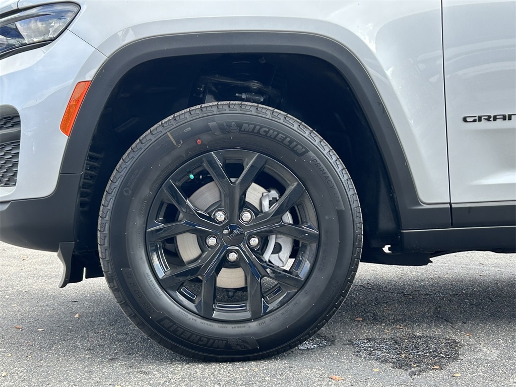 New Car 2025 Jeep Grand Cherokee  Altitude For Sale Under $40,000 In San Marcos, Texas