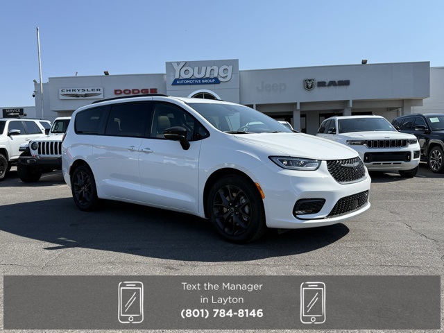 2025 Chrysler Pacifica Limited AWD