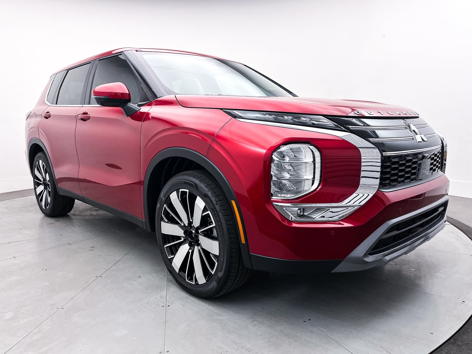 2025 Mitsubishi Outlander