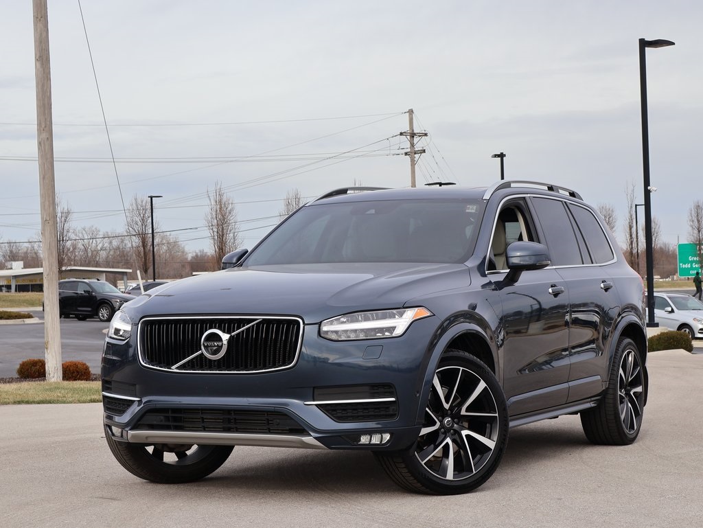 2019 Volvo XC90 T6 Momentum AWD