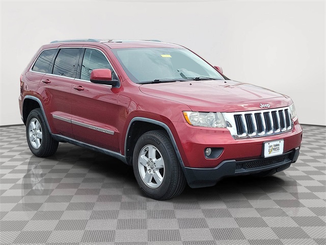 View vehicle photo 7