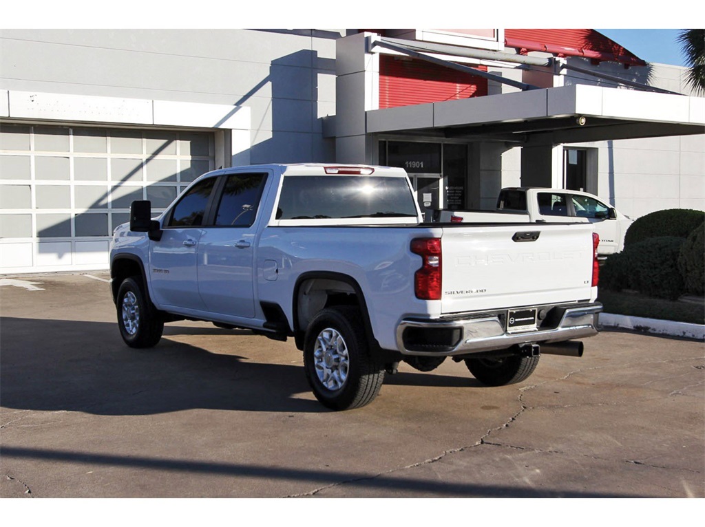 2023 Chevrolet Silverado 2500HD LT - 2