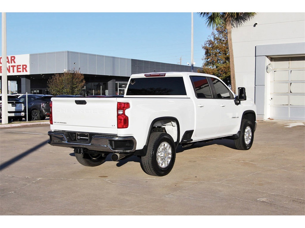 2023 Chevrolet Silverado 2500HD LT - 3