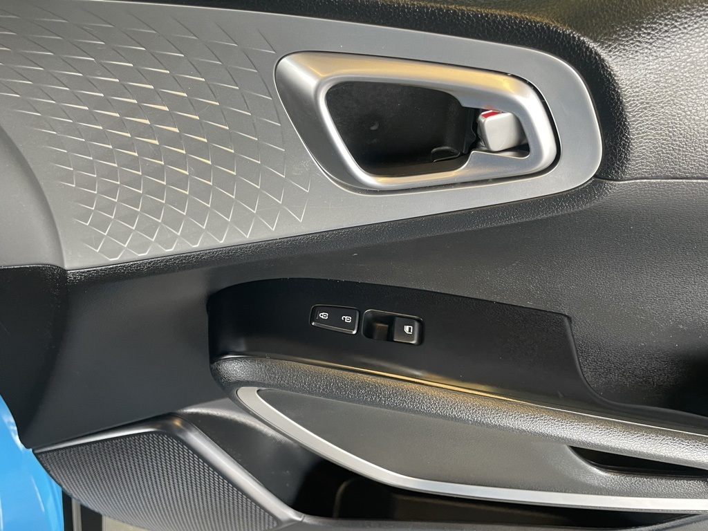 Thumbnail: 2024 Kia Soul - 24