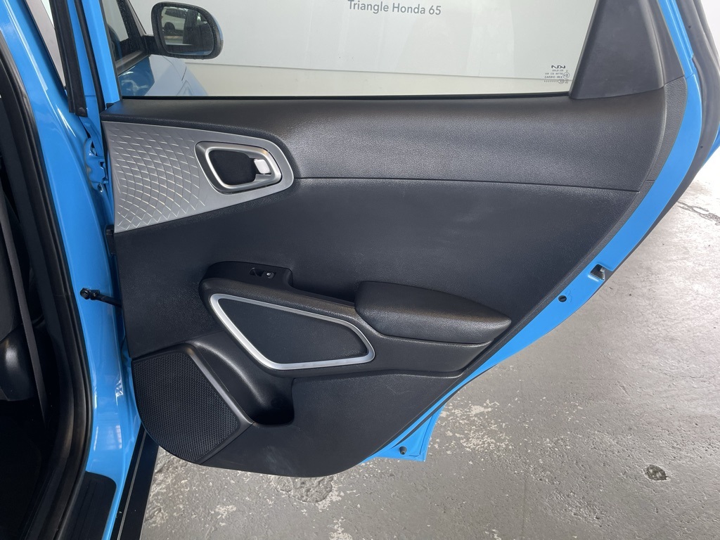 Thumbnail: 2024 Kia Soul - 25