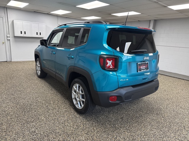 2022 Jeep Renegade Latitude photo 4
