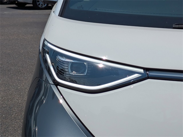 2025 Volkswagen ID. Buzz Pro S - 9