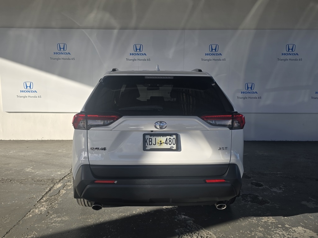 Thumbnail: 2023 Toyota RAV4 - 4