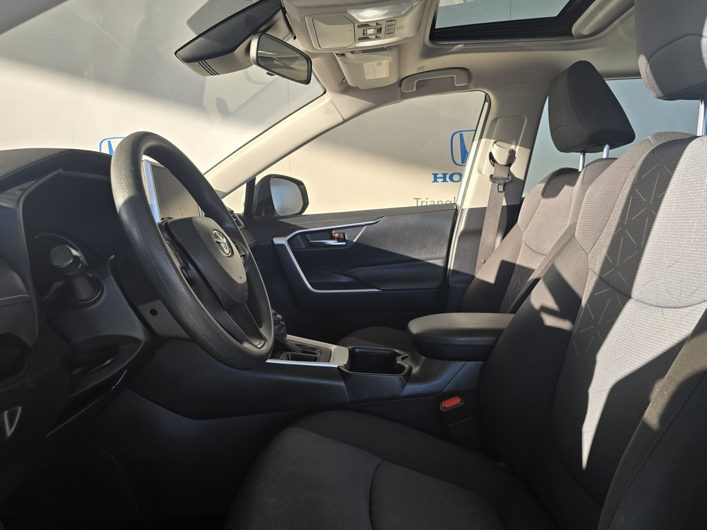 Thumbnail: 2023 Toyota RAV4 - 9