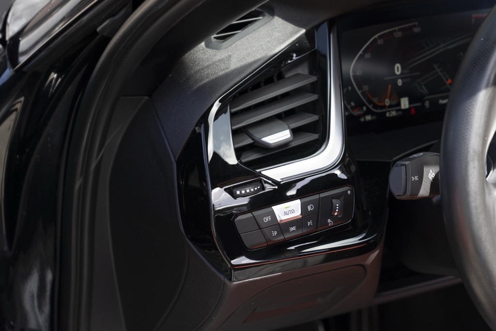2019 BMW Z4 sDrive30i - Photo 17