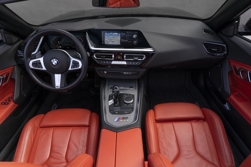 2019 BMW Z4 sDrive30i - Photo 2