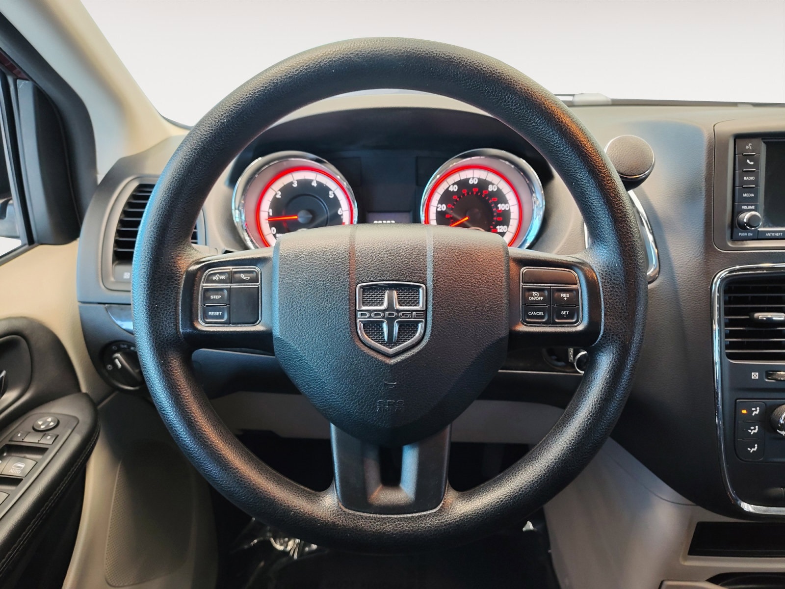 Used Car 2018 Dodge Grand Caravan  Se For Sale Under $12,000 In San Antonio, Texas