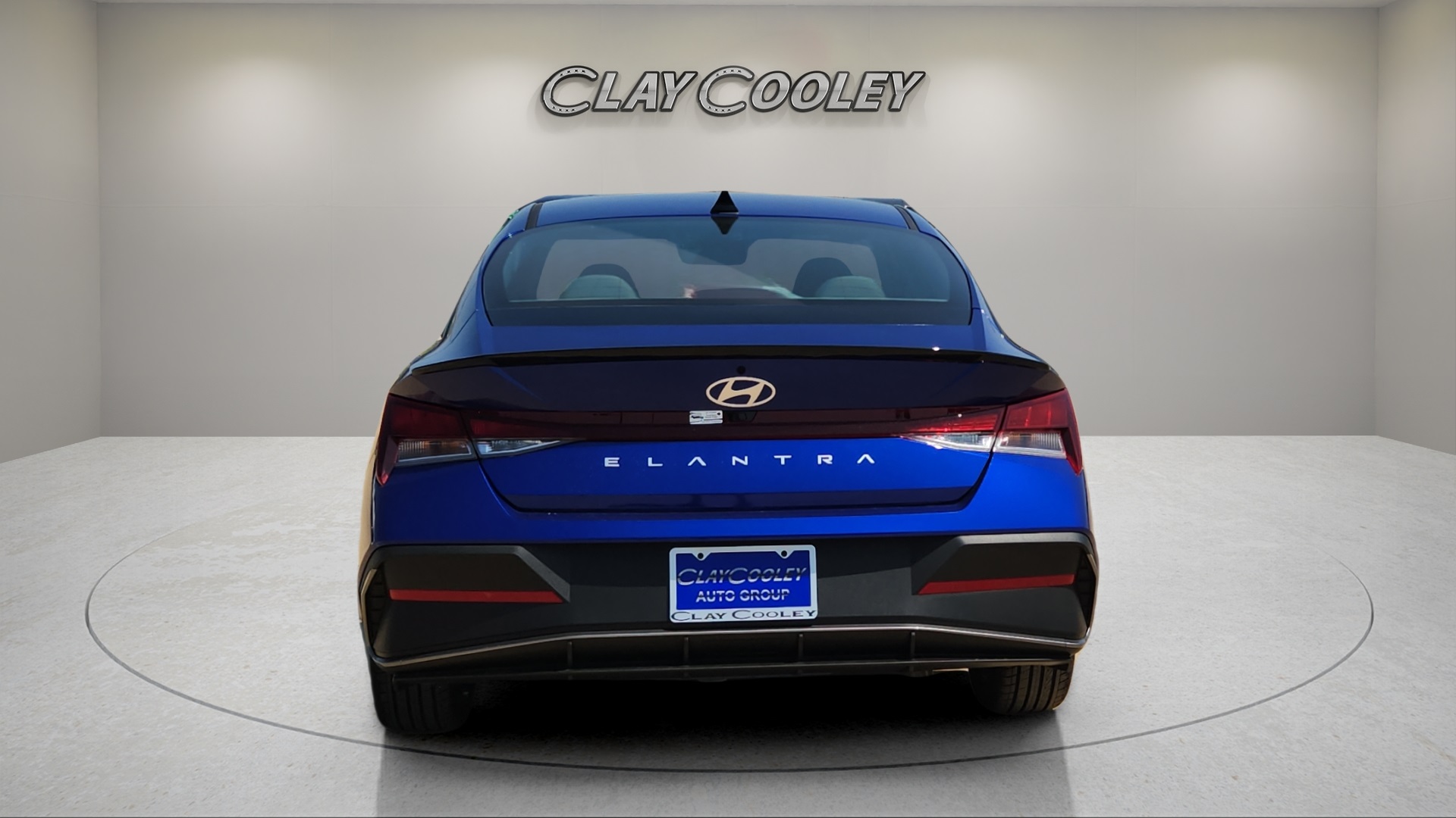 2025 Hyundai Elantra SEL Sport photo 4