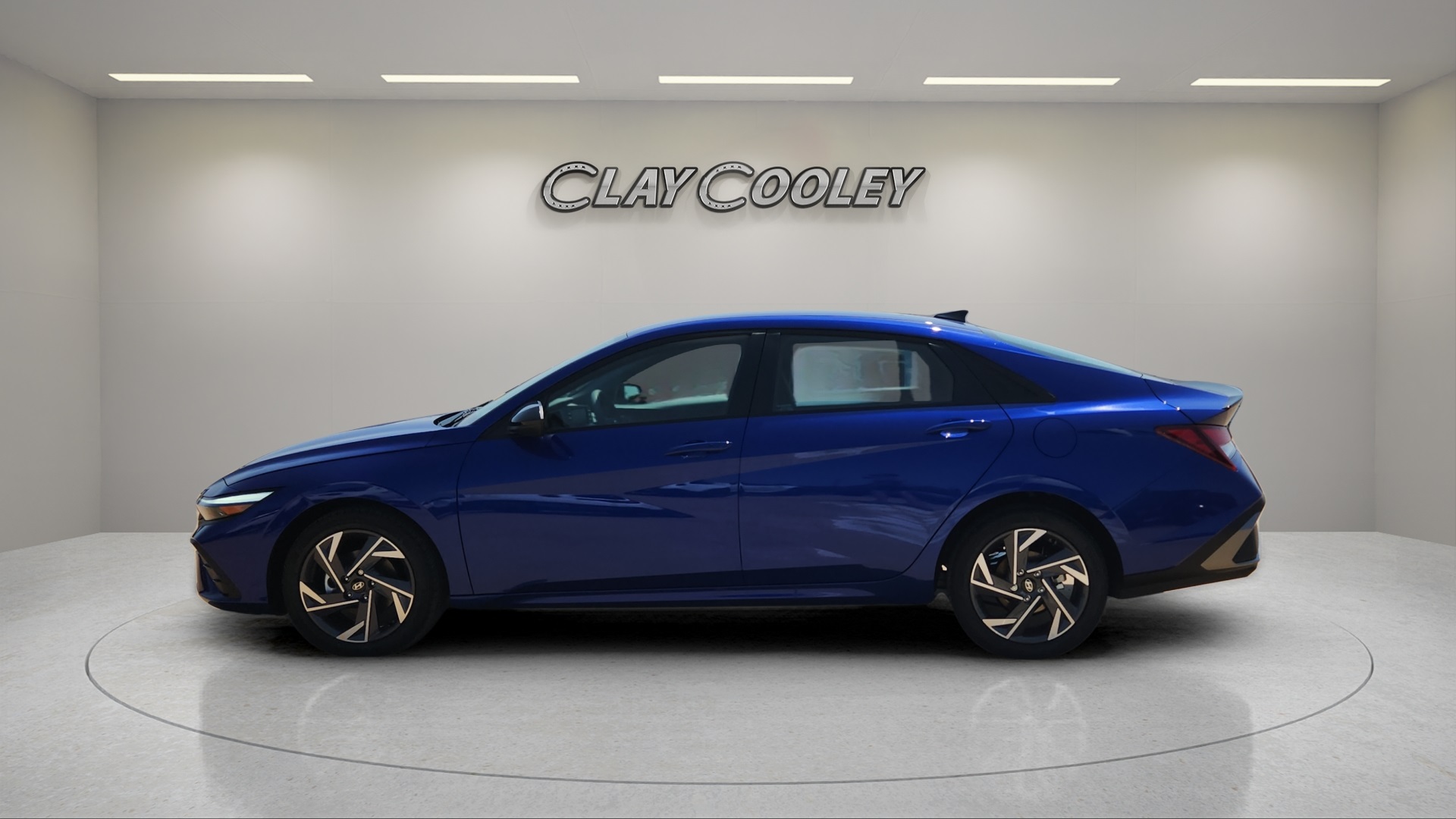 2025 Hyundai Elantra SEL Sport photo 6