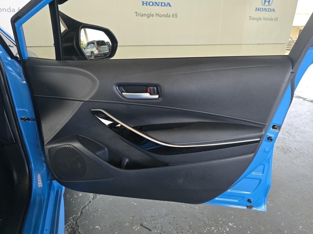 Thumbnail: 2021 Toyota Corolla - 25