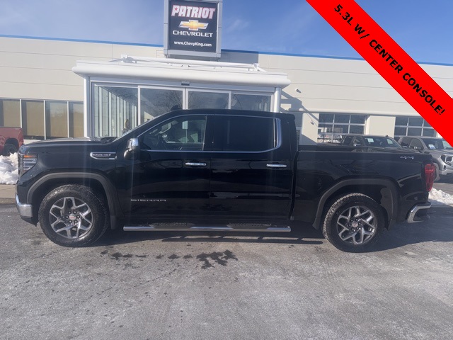2022 GMC Sierra 1500 SLT Crew Cab 4WD
