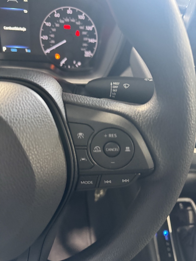 Thumbnail: 2025 Toyota Corolla - 32