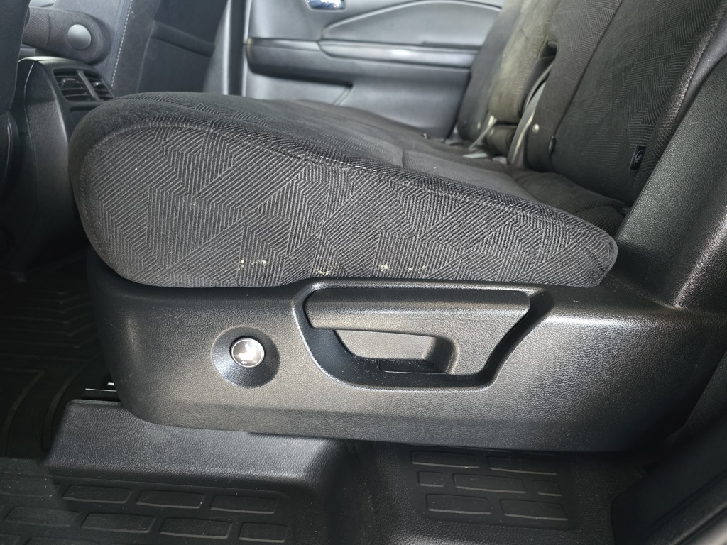 Thumbnail: 2022 Honda Pilot - 16