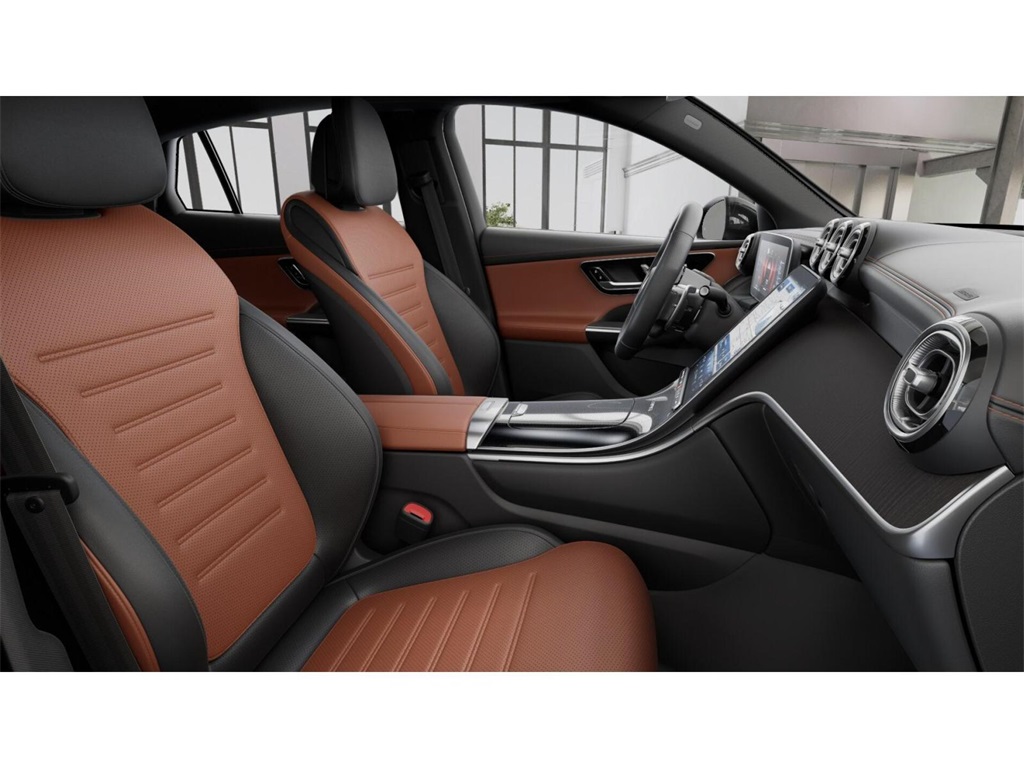 2026 Mercedes Benz GLC 43 AMG photo 4