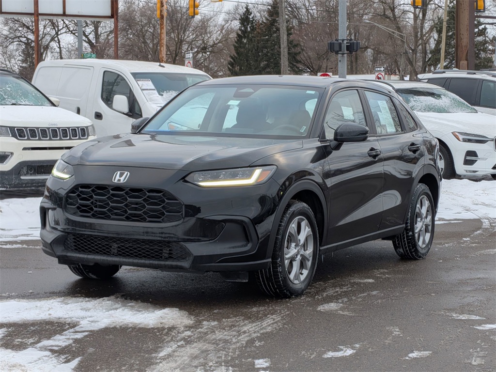 2025 Honda HR-V LX