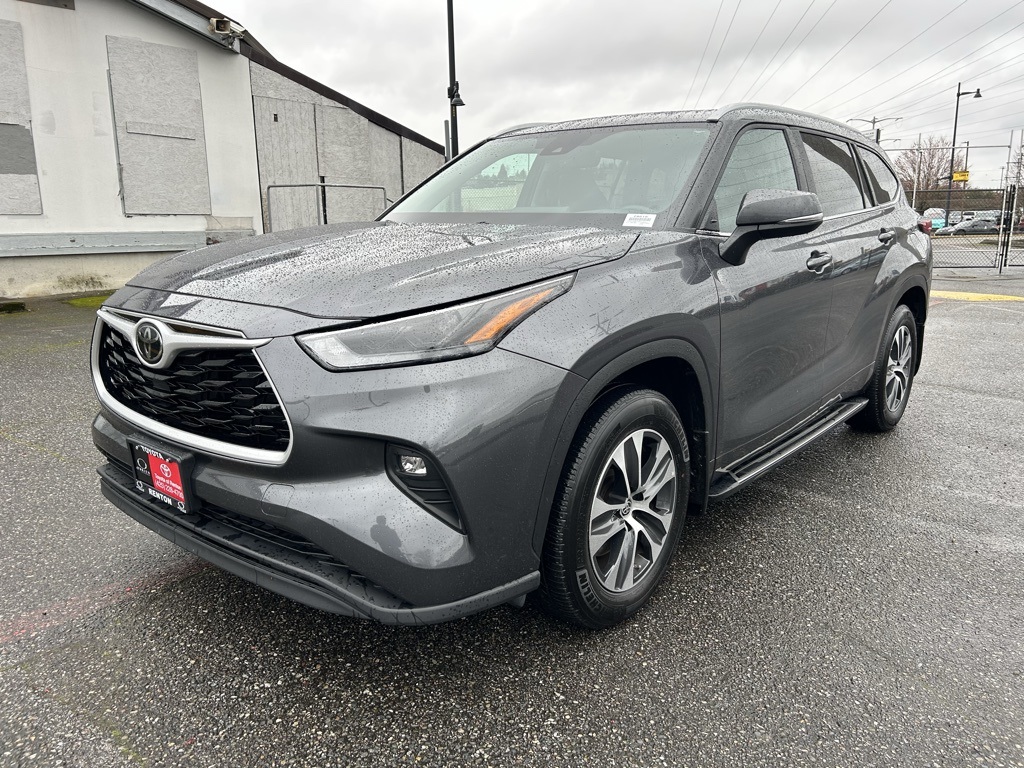2024 Toyota Highlander XLE AWD