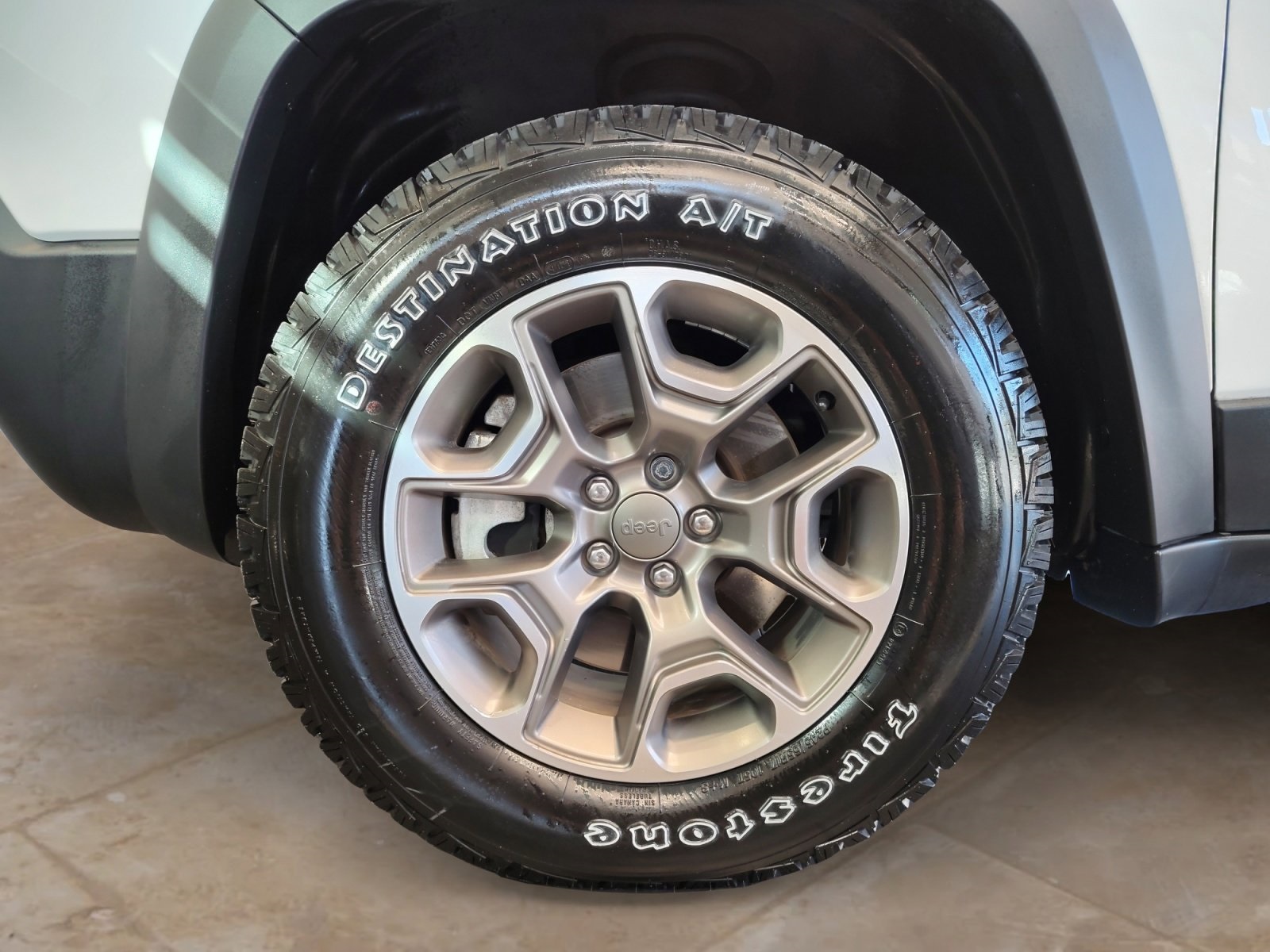Used Car 2022 Jeep Cherokee  Trailhawk For Sale Under $25,000 In San Antonio, Texas