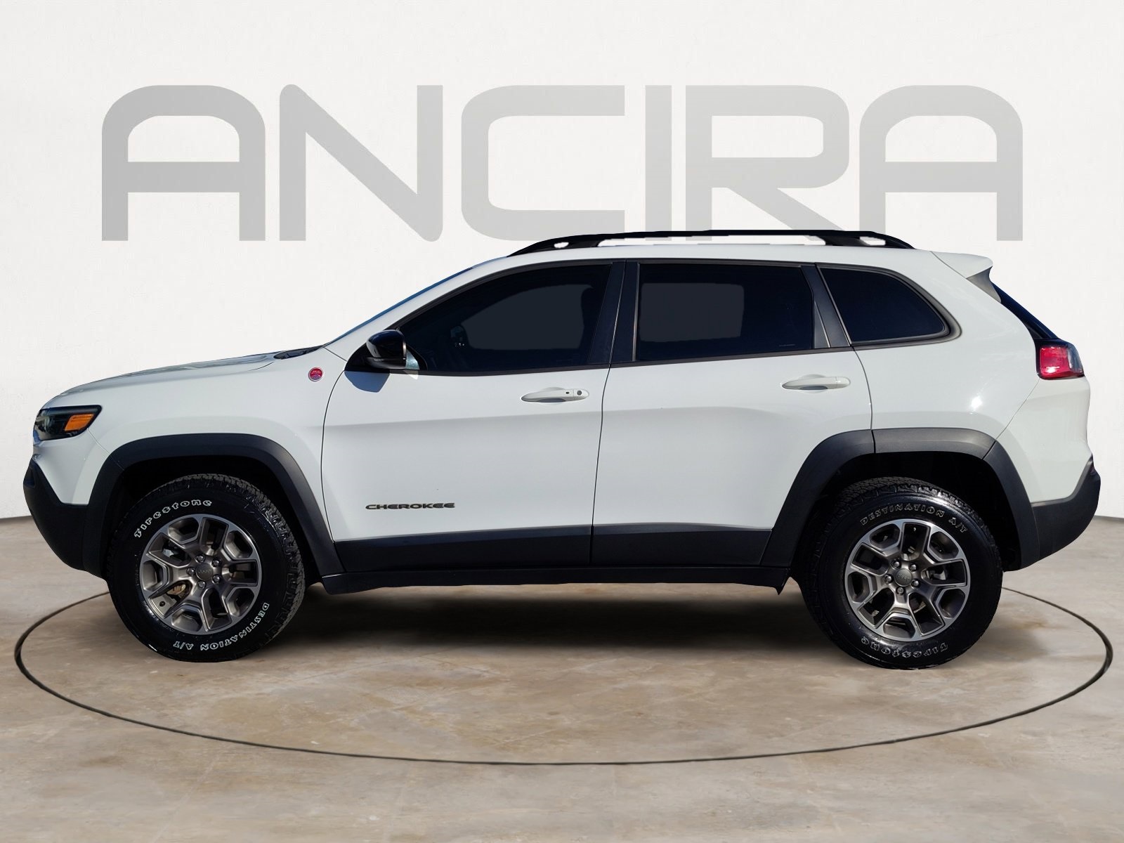 Used Car 2022 Jeep Cherokee  Trailhawk For Sale Under $25,000 In San Antonio, Texas
