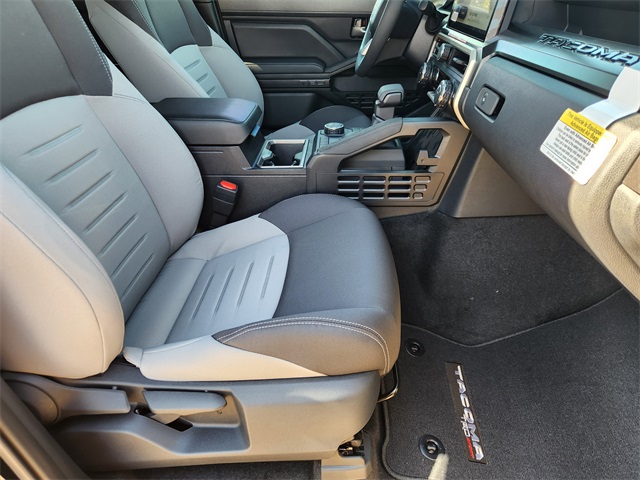 2025 Toyota Tacoma TRD Sport - 9