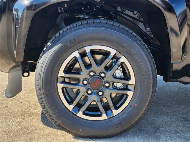 2025 Toyota Tacoma TRD Sport - 6