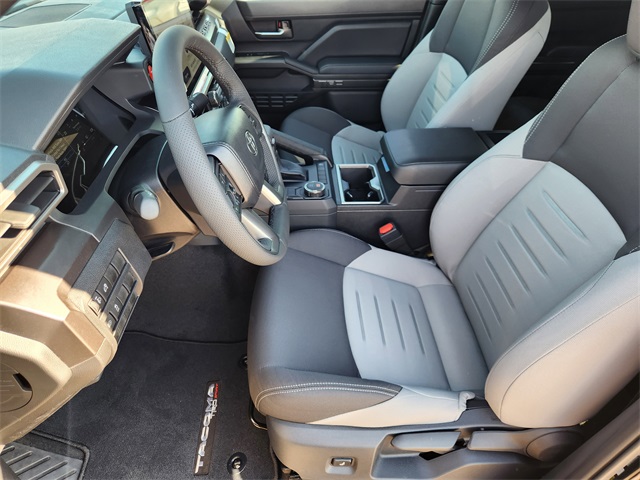 2025 Toyota Tacoma TRD Sport - 8