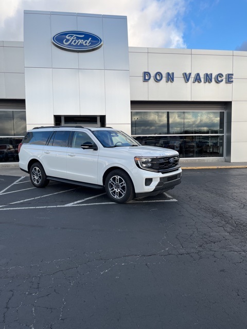 2025 Ford Expedition MAX Active 4WD