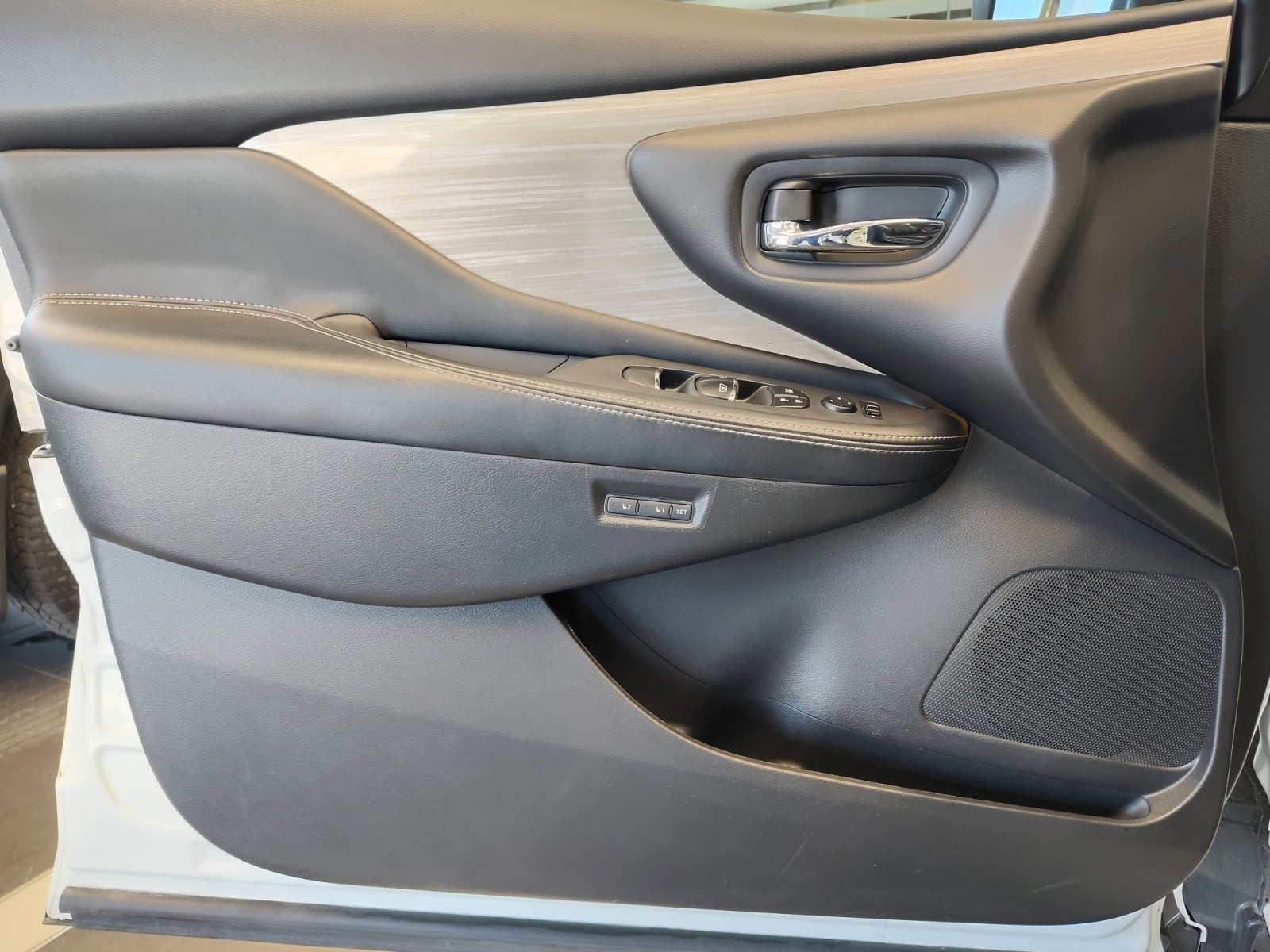 Used Car 2017 Nissan Murano  Platinum For Sale Under $15,000 In San Antonio, Texas