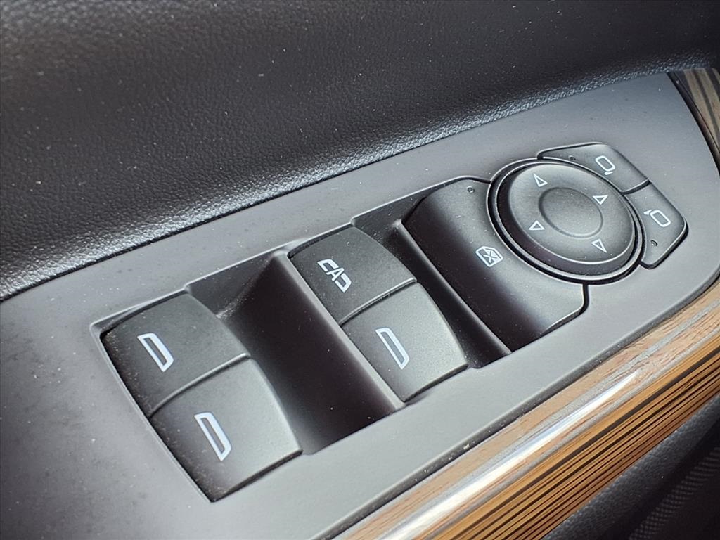 2021 GMC Acadia SLE Black at Bravo Nissan