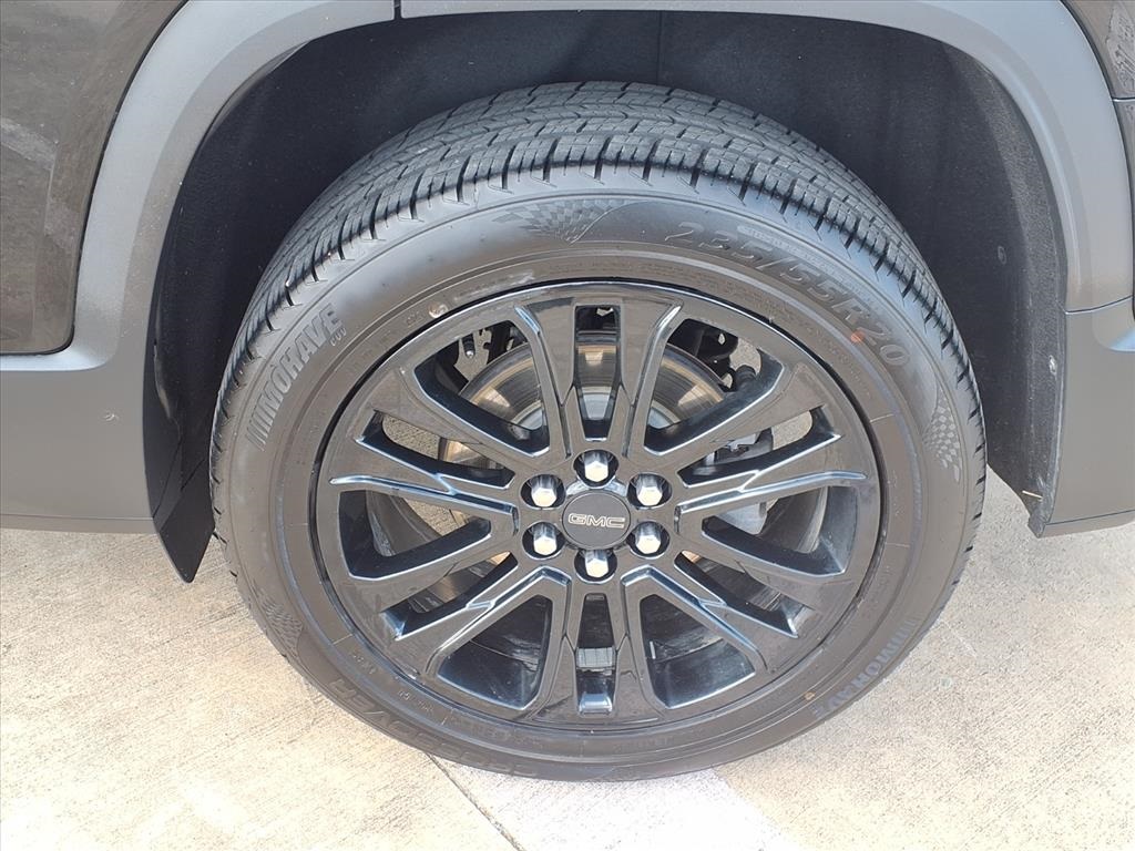 2021 GMC Acadia SLE Black at Bravo Nissan