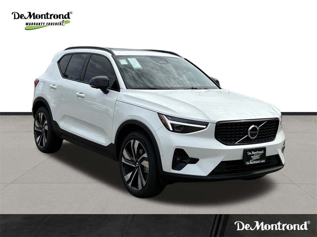 2026 Volvo XC40 B4 FWD Plus White at DeMontrond Automotive Group