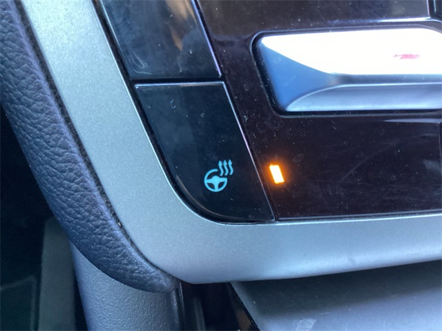 Used Car 2022 Ford Explorer  Xlt For Sale Under $25,000 In San Antonio, Texas