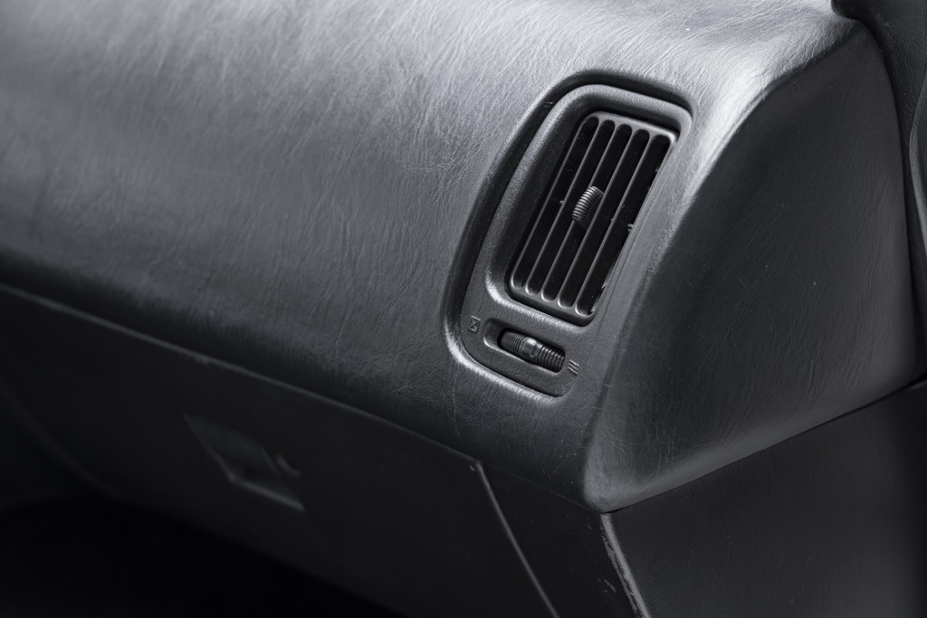 1991 Toyota MR2 Turbo - Photo 25