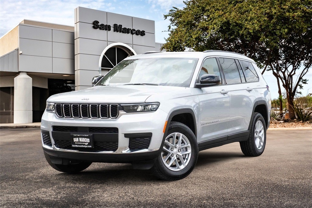 New Car 2025 Jeep Grand Cherokee L  Laredo For Sale Under $35,000 In San Marcos, Texas