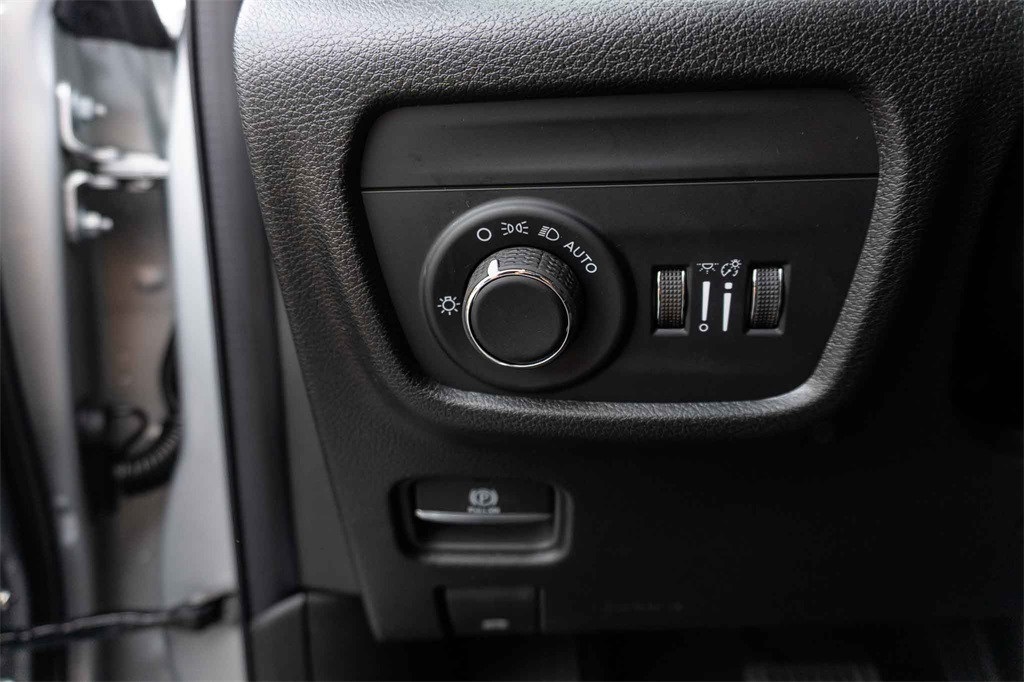 New Car 2025 Jeep Grand Cherokee L  Laredo For Sale Under $35,000 In San Marcos, Texas