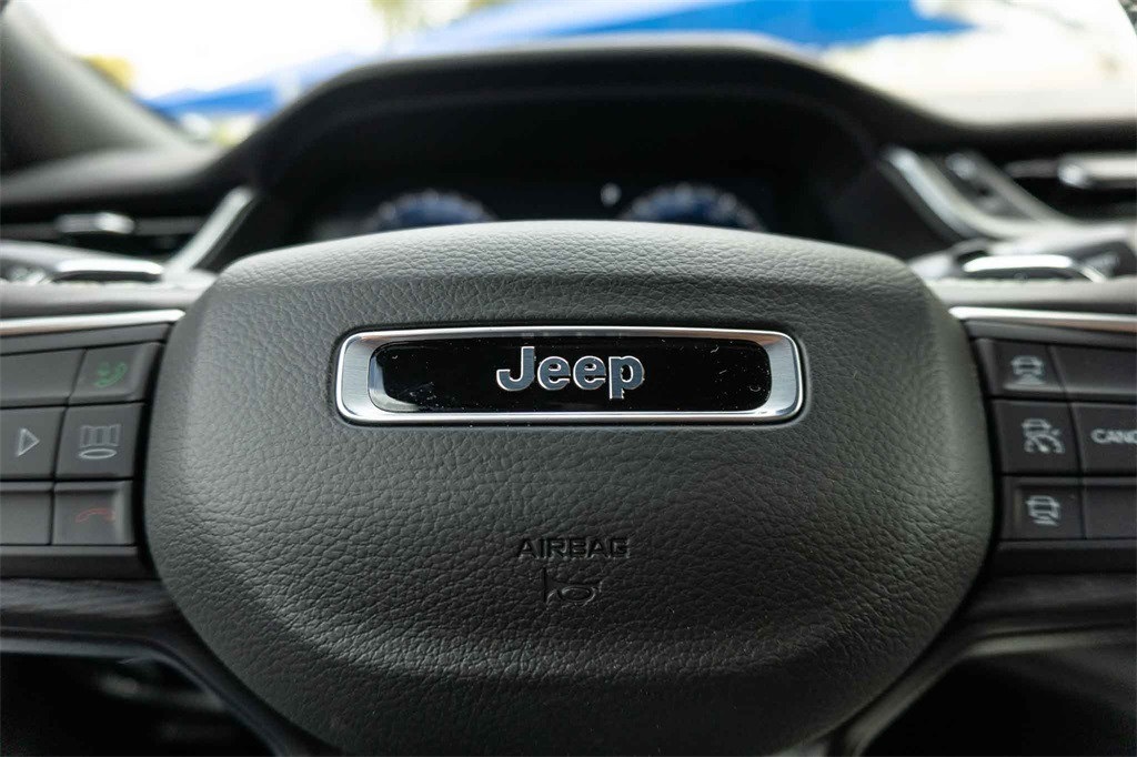 New Car 2025 Jeep Grand Cherokee L  Laredo For Sale Under $35,000 In San Marcos, Texas