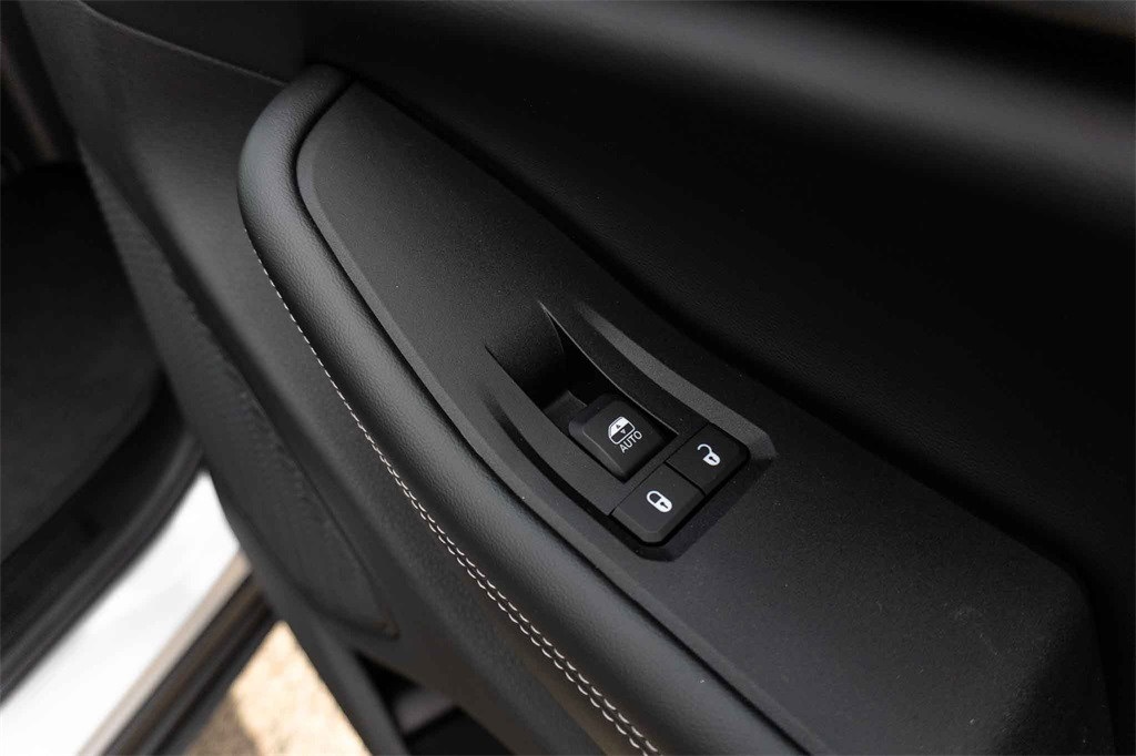 New Car 2025 Jeep Grand Cherokee L  Laredo For Sale Under $35,000 In San Marcos, Texas